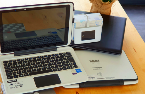 ALUNOS DE PAREDES DE COURA MUNIDOS DE TABLETS, COMPUTADORES E INTERNET