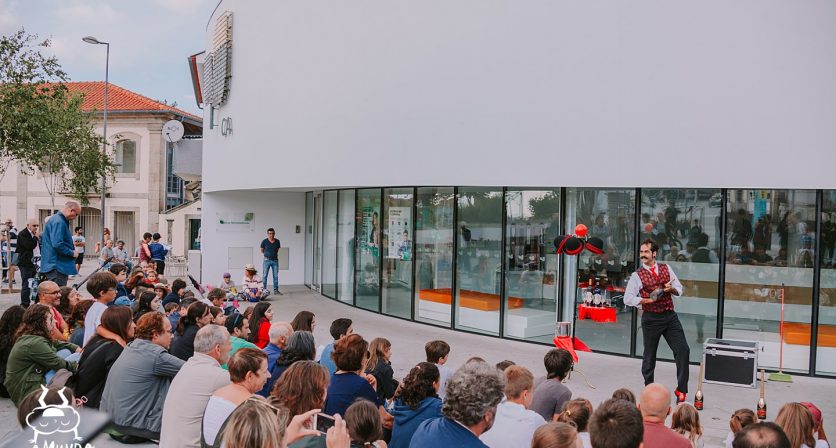 O Mundo ao Contrário 2022 2