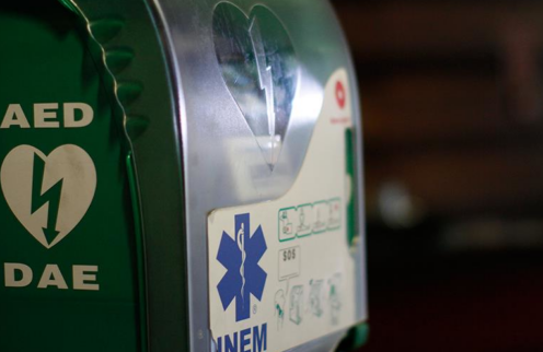 Coura adquiriu três Desfibriladores Automáticos Externos para o Pavilhão, Piscina e Escola Básica Integrada “O objetivo é dar segurança e salvar vidas”