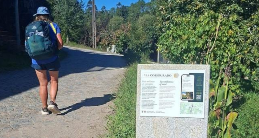 Cossourado recebe peregrinos com placas interpretativas e site que conta a história milenar deste traçado do Caminho de Santiago