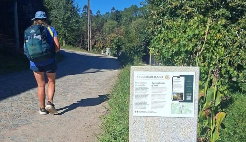 Cossourado recebe peregrinos com placas interpretativas e site que conta a história milenar deste traçado do Caminho de Santiago