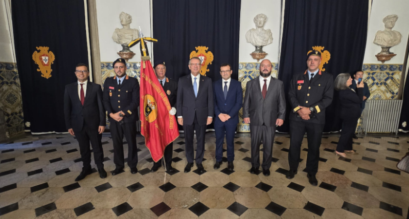 Presidente da República atribuiu título de Membro Honorário da Ordem do Mérito aos bombeiros de Paredes de Coura